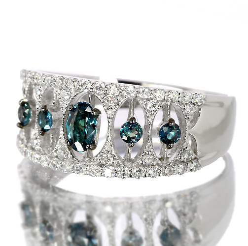 ブラジル産アレキサンドライト0.3ct ダイヤモンド プラチナ