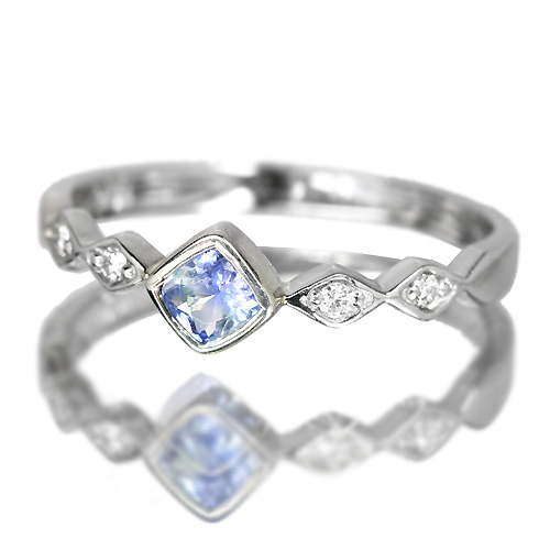 ジェレメジェバイト(エレメーエファイト)0.18ct ダイヤモンド