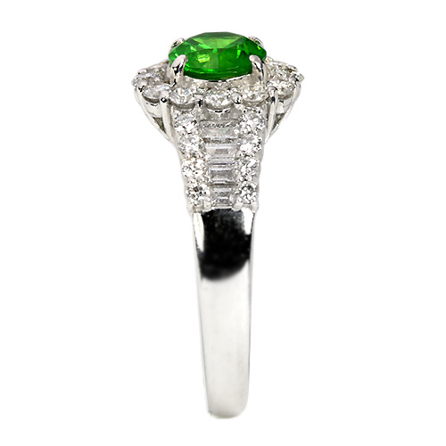ロシア産デマントイドガーネット約1ct ダイヤモンド0.77ct