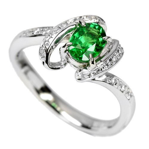 グリーンガーネット（ツァボライト）0.79ct ダイヤモンド プラチナ