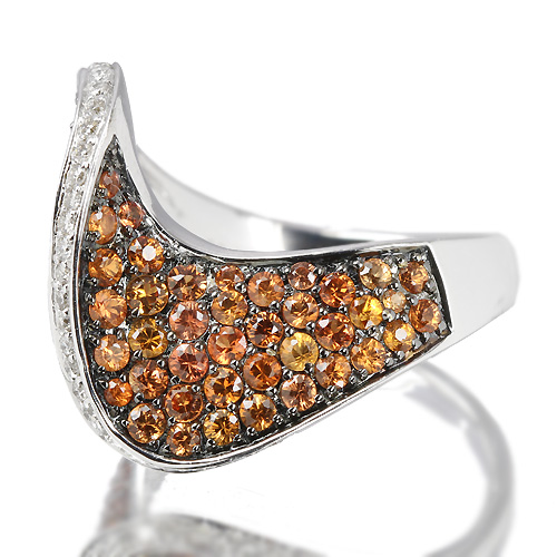 個性的なデザイン　サファイアとメレダイアモンドリング　14Kホワイトゴールド マルチカラーサファイア 1.6ct ダイヤモンド ホワイトゴールド