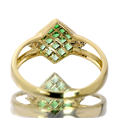 グリーンガーネット（ツァボライト）0.6ct ダイヤモンド ミステリー