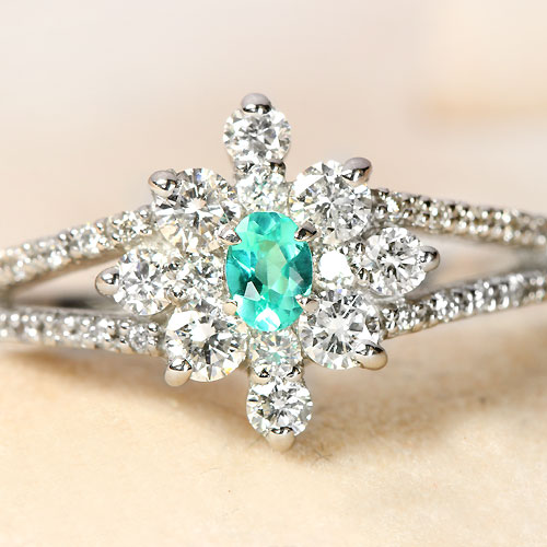 プラチナパライバトルマリンリング♡ プラチナ パライバトルマリン リング（PA 1.57ct・D 0.90ct