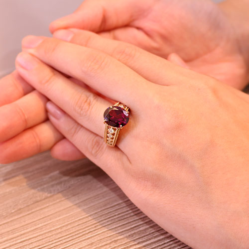 ロードライト（グレープ）ガーネット5.7ct ダイヤ ピンクゴールド