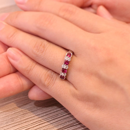 【vintage】約6号　ルビー　プラチナ　リング　鑑定済み ルビー0.6ct ダイヤモンド プラチナ リング(指輪)【品質保証書/宝石