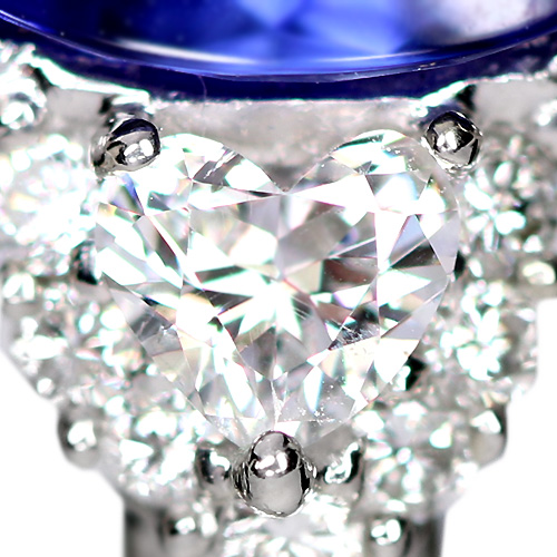 タンザナイトとダイヤのプラチナリング　指輪 タンザナイト2.4ct ダイヤモンド プラチナ リング(指輪)【品質