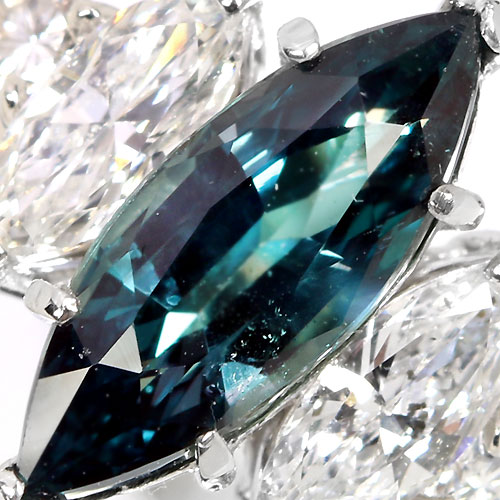 ブラジル産アレキサンドライト 2.0ct ダイヤモンド0.6ct プラチナ