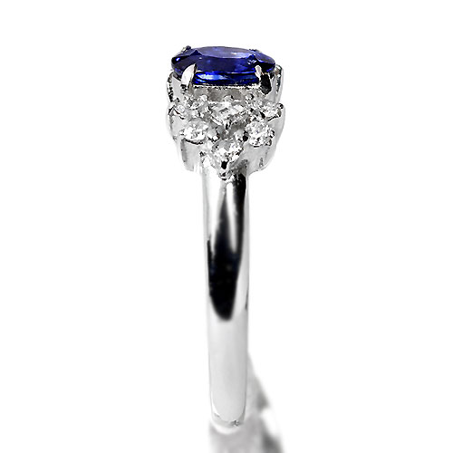 ブルーサファイア0.7ct ダイヤモンド プラチナ リング（指輪）【品質 