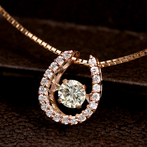 ダンシングダイヤモンド0.2ct ダイヤモンド ホースシュー（馬蹄 