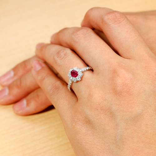 専用です。ビルマ産ピジョンブラット1.05ct D0.48ct 指輪 ビルマ産ピジョンブラッドルビー0.48ct ダイヤモンド0.7ct