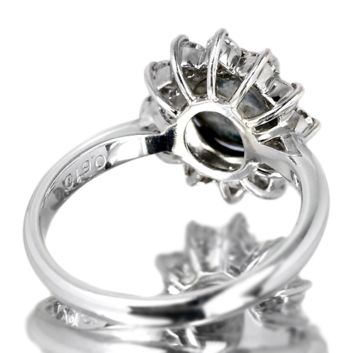 ブラックオパール0.9ct ダイヤモンド0.6ct プラチナ リング