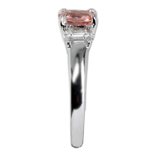 第19回新春大抽選販売＞パパラチアサファイア0.76ct ダイヤモンド