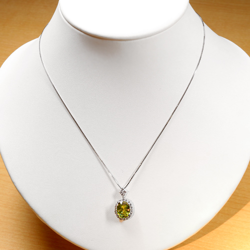 第29回抽選販売＞スフェーン3ct ダイヤモンド0.5ct プラチナ