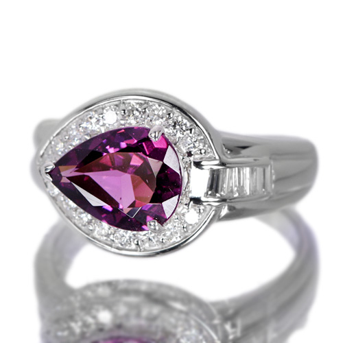 グレープガーネット（ロードライト）2.0ct ダイヤモンド プラチナ