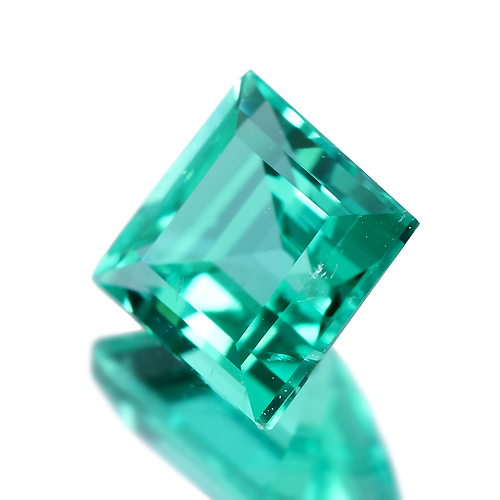 カシミール産エメラルド0.69ct【品質保証書/鑑別書付】 即納ジュエリー