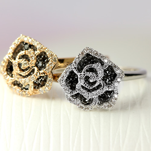 ブラック＆ホワイトダイヤモンド 0.25ct ホワイトゴールド ローズ