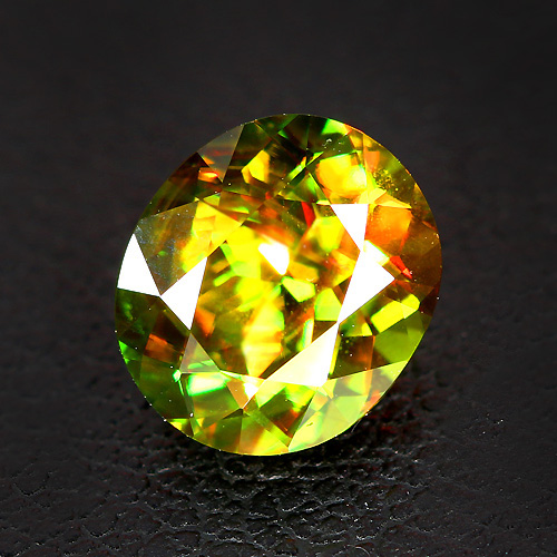 第92回抽選販売＞パキスタン産クロムスフェーン1.58ct【品質保証書