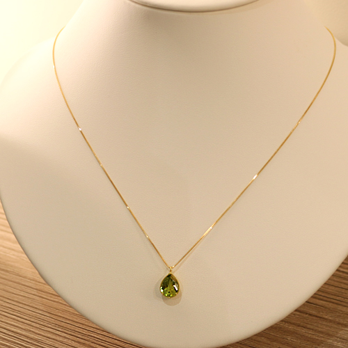 ペリドット 1.5ct イエローゴールド ネックレス【品質保証書付