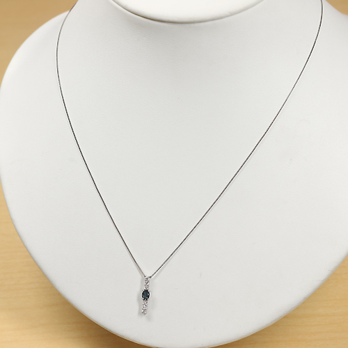 専用JE332★高級ブラジル産アレキ0.24ct D ネックレスGIA鑑付 専用JE332☆高級ブラジル産アレキ0.24ct D ネックレスGIA鑑付
