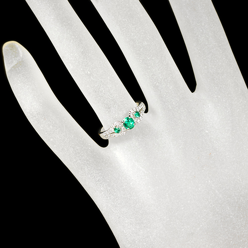 コロンビア産エメラルド 0.3ct ダイヤモンド エメラルド プラチナ 
