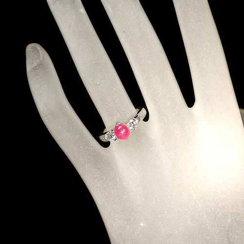 第110回抽選販売＞ミャンマー産スタールビー 1.8ct ダイヤモンド