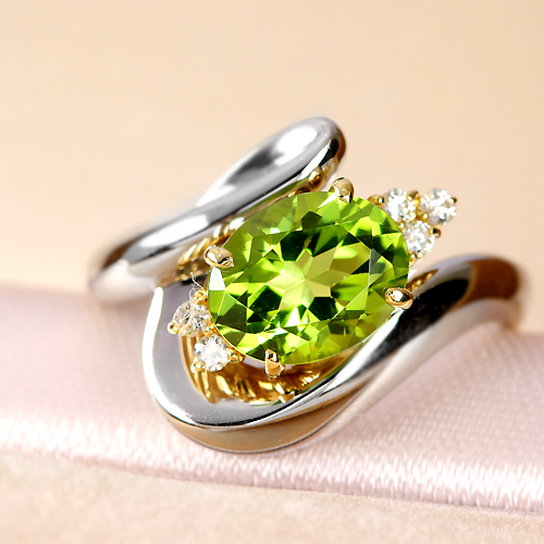 ペリドット 1.8ct ダイヤモンド プラチナ/イエローゴールド リング 