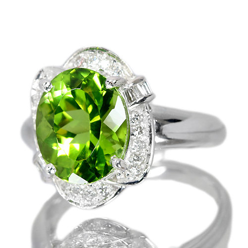 ペリドット 4.4ct ダイヤモンド プラチナ リング（指輪）【品質保証書