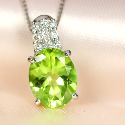 ペリドット 3.2ct ダイヤモンド プラチナ ネックレス【品質保証書/宝石  