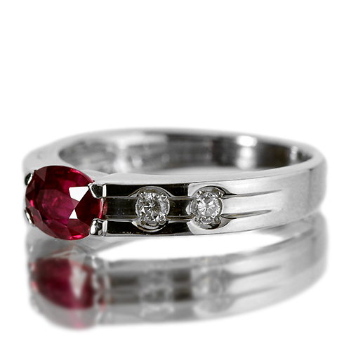 非加熱ルビー 0.7ct ダイヤモンド プラチナ リング（指輪）【品質 