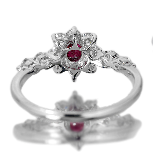 ビルマ産非加熱ピジョンブラッドルビー 0.29ct ダイヤモンド プラチナ 