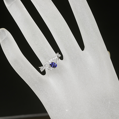 第138回抽選販売＞非加熱コーンフラワーブルーサファイア 0.77ct