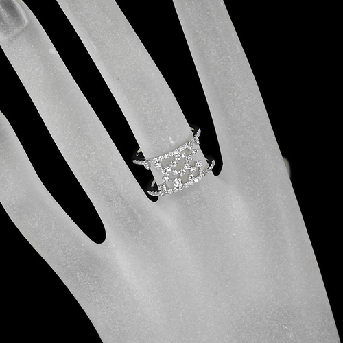 ダイヤモンド 0.61ct ホワイトゴールド リング（指輪）【品質保証書 