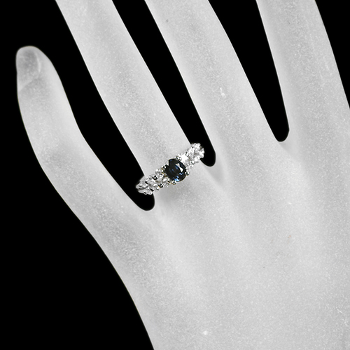 カラーチェンジガーネット 0.86ct ダイヤモンド プラチナ リング（指輪 