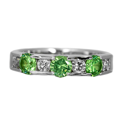 ロシア産デマントイドガーネット 0.87ct ダイヤモンド ホワイト 