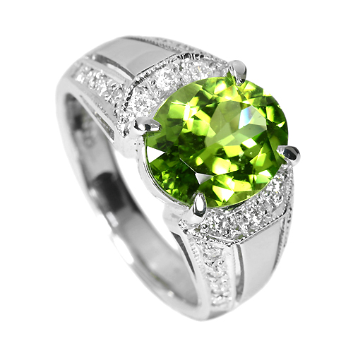 ペリドットプラチナリング ペリドット 6.1ct ダイヤモンド プラチナ リング（指輪）【品質保証書
