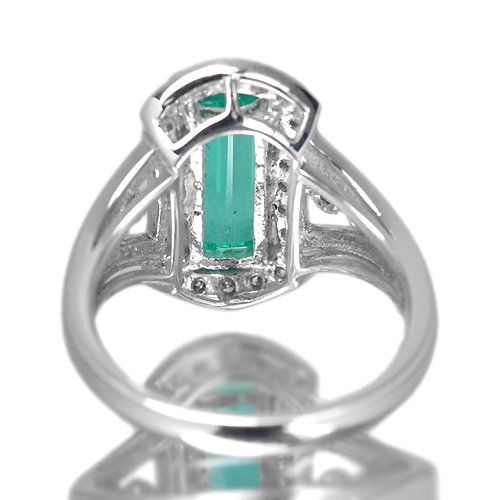 ノンオイルエメラルド（コロンビア産） 2ct ダイヤモンド プラチナ