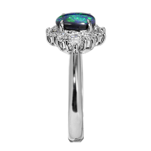 オーストラリア ライトニングリッジ産ブラックオパール 0.72ct