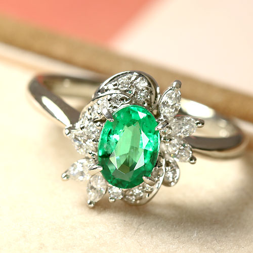 第169回抽選販売＞エメラルド 0.66ct ダイヤモンド プラチナ リング 