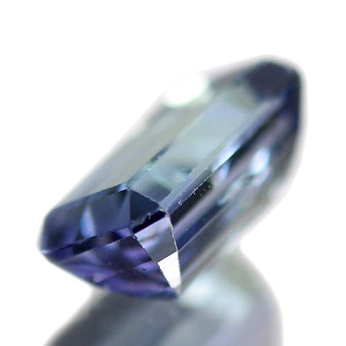 タンザニア産バイカラータンザナイト 2.24ct【品質保証書付】 即納