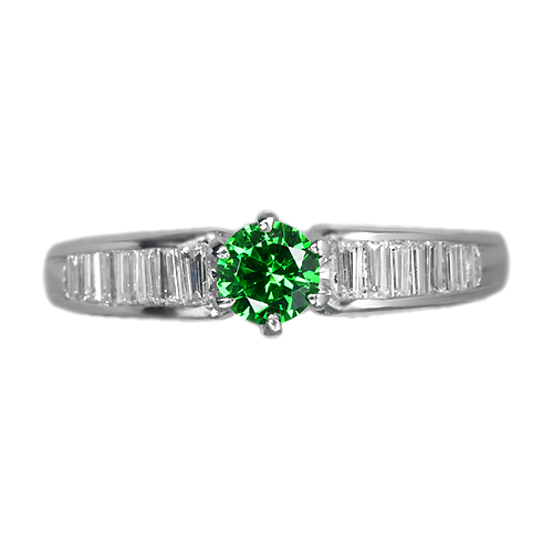 ロシア産デマントイドガーネット 約0.4ct ダイヤモンド プラチナ