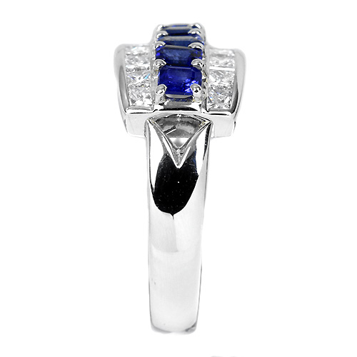 ブルーサファイア　プラチナリング ブルーサファイア 0.69ct ダイヤモンド プラチナ リング（指輪）【品質