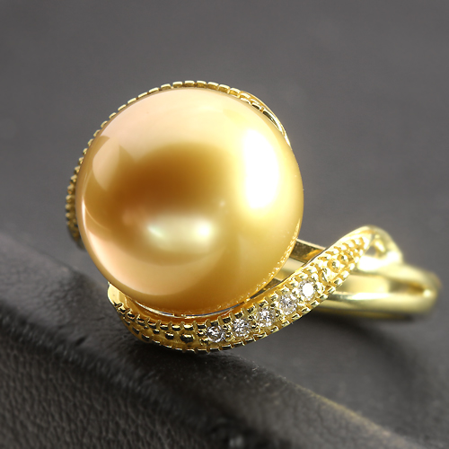 大洋真珠　ゴールデンパール　ダイヤモンド　金　指輪