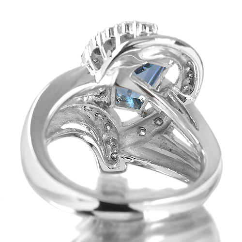 サンタマリアアクアマリン 1.35ct ダイヤモンド プラチナ リング（指輪 