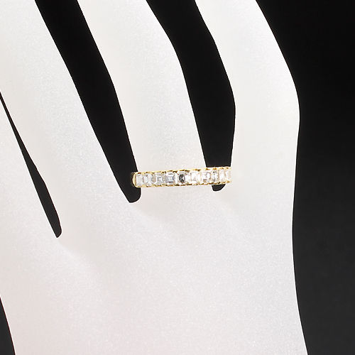 スクエア　ダイヤ　リング　1カラット ダイヤモンド 1.30.ct スクエアシェイプ ハーフエタニティ