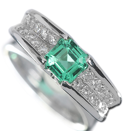 エメラルド 0.86ct ダイヤモンド プラチナ リング（指輪）【品質保証書 