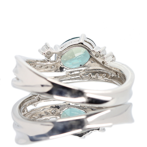 ロシア産 アレキサンドライト ダイヤ 取り巻き リング プラチナ