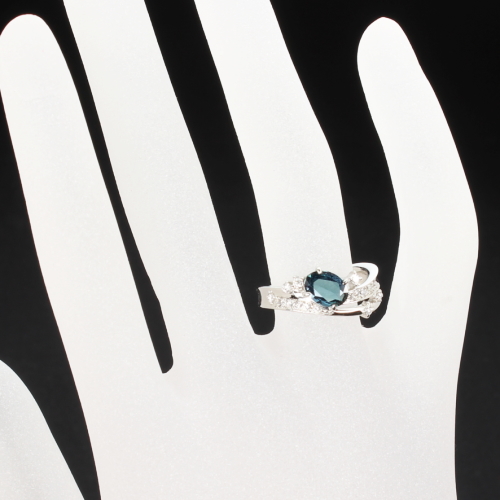 アレキサンドライト リング 指輪 プラチナ 鑑別書付き アレキサンドライト 0.72ct ダイヤモンド プラチナ リング（指輪