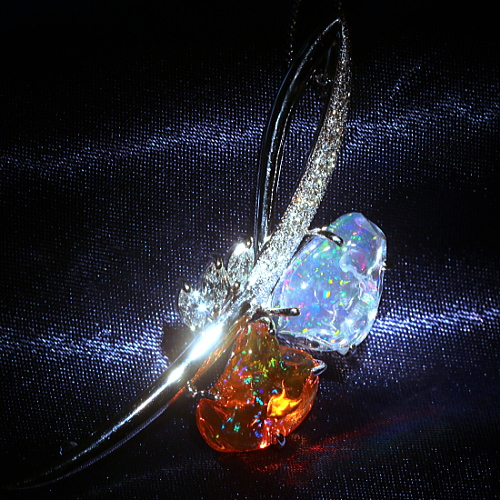 【水の宝石★虹を包み込んだ水滴】ウォーターオパール ネックレス
