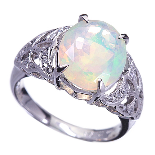 エチオピア産ウェロオパール（ファセットカット） 2.71ct ダイヤモンド 