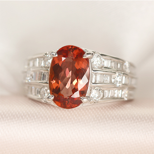 第240回抽選販売＞インペリアルトパーズ 3.26ct ダイヤモンド 1.04ct